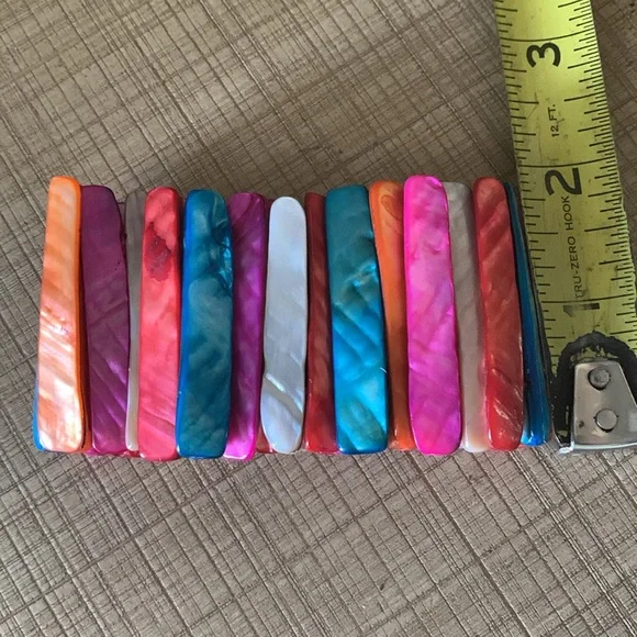 Abalone Shell Bracelet - Picture 3 of 3